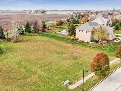21438 Woodland Way, Shorewood, IL, 60404