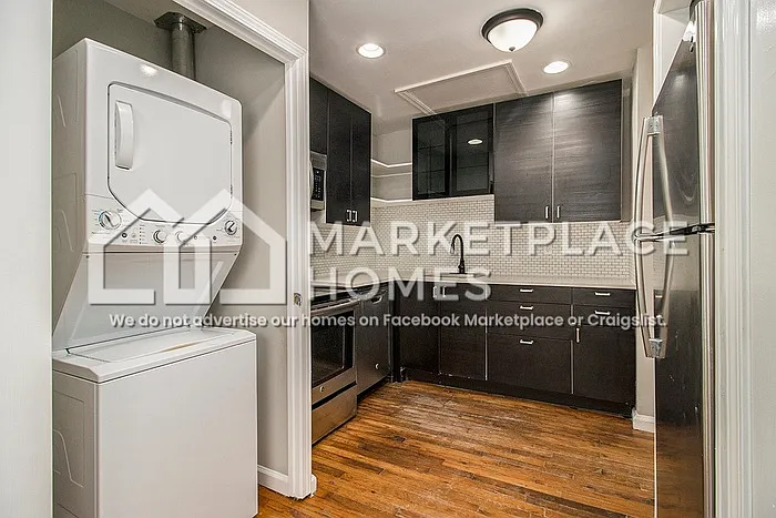 517 Woodward Ave SE — Photo 6