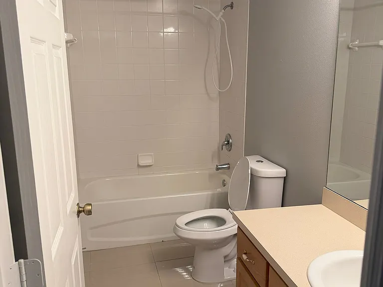 9211 101st Ct — Photo 18