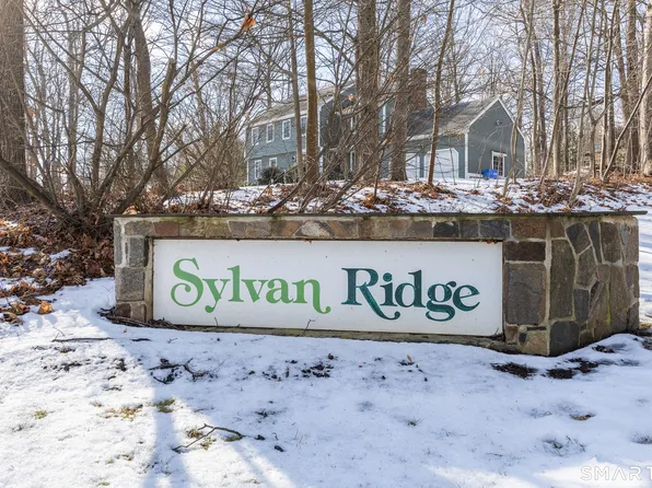 40 Sylvan Ridge #40, Middlefield, CT 06481