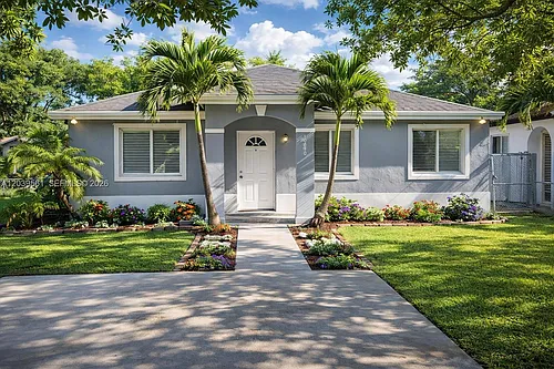 10250 SW 173rd Ter Photo 1 10250 SW 173rd Ter Photo 1