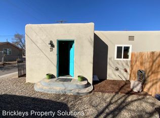 2227 Hollywood Ave NW, Albuquerque, NM 87104