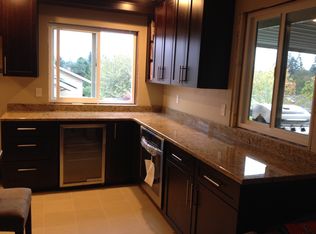 8775 SW Sorrento Rd, Beaverton, OR 97008