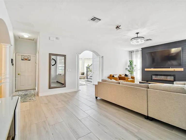 18026 Java Isle Dr — Photo 16