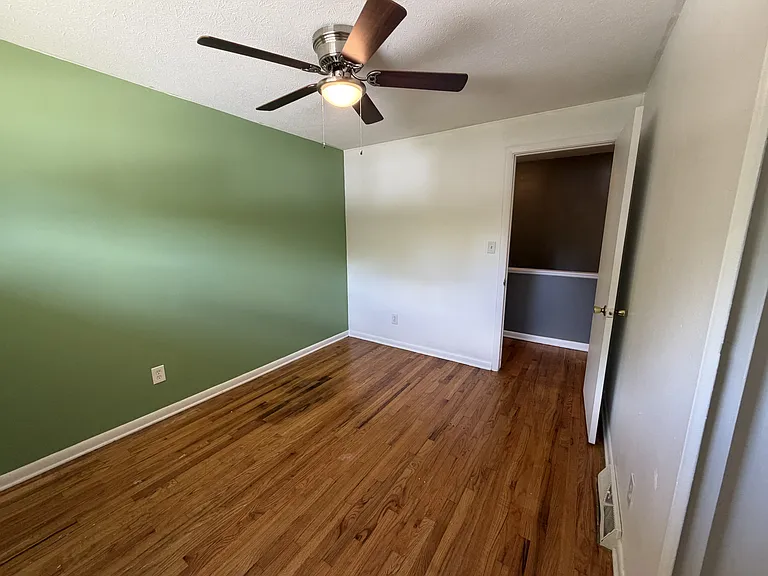 9406 Independence Blvd — Photo 12