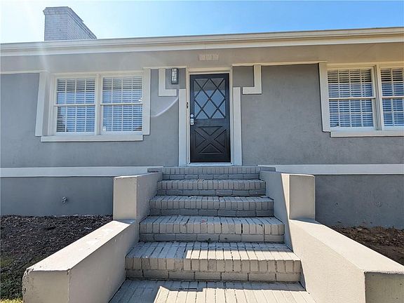 2nd image of 970 Bridgegate Dr NE