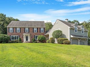 15 Stafford Ln, Andover, MA 01810
