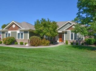 1111 Aintree Ct, Hamilton Twp, OH 45039