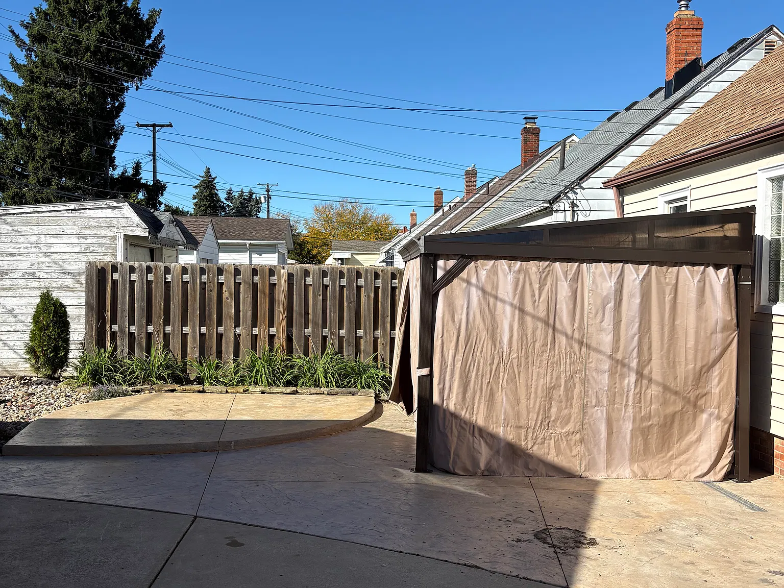 3 bed, 1506 sqft, $2,500 — Photo 3