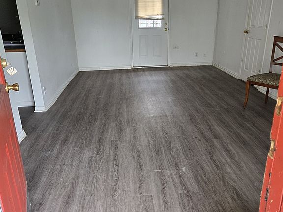 4th image of 500 Schilling St #B
