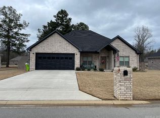 105 Hayden Dr, Beebe, AR 72012