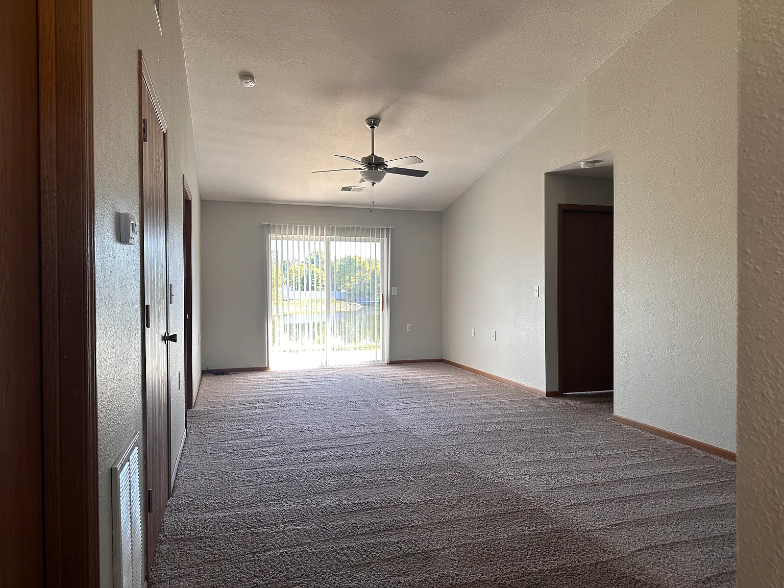 Springhill Commons — Photo 4