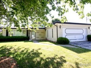 9305 Knight Ave, Des Plaines, IL