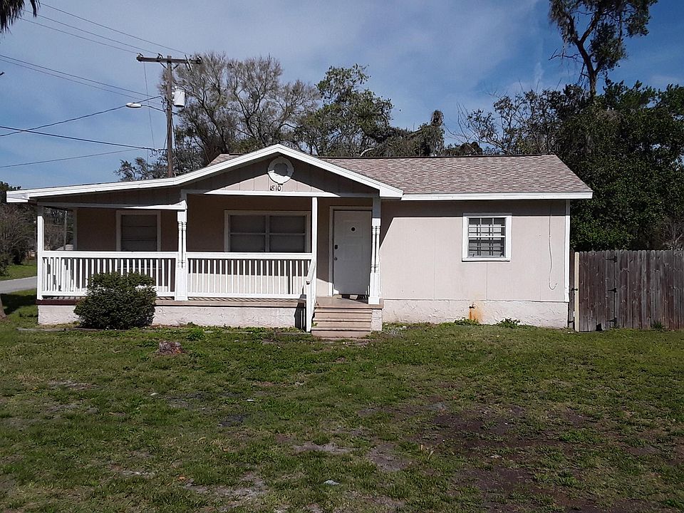 1st image of 1810 E 97th Ave