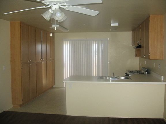 4th image of 15166 Sequoia Ave APT 6