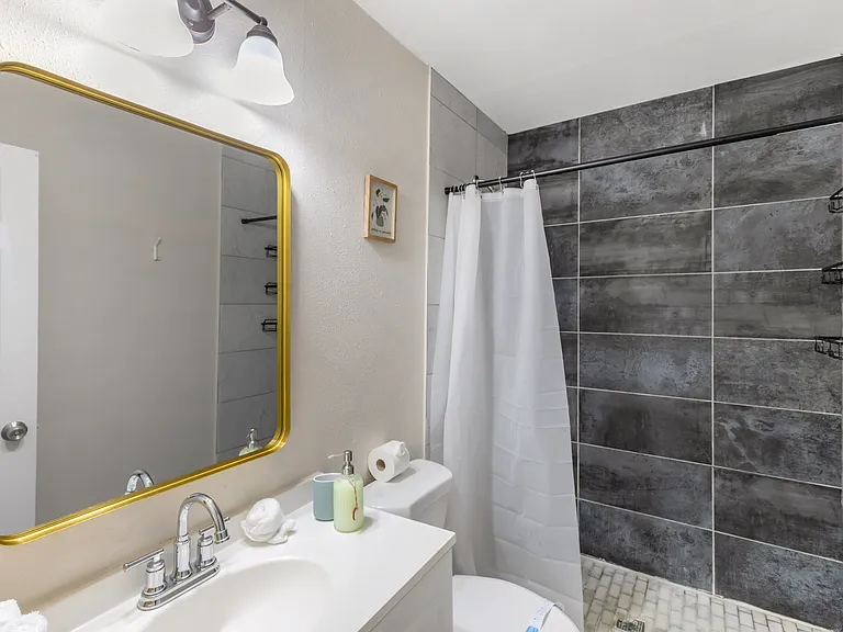 511 Circle Dr — Photo 9