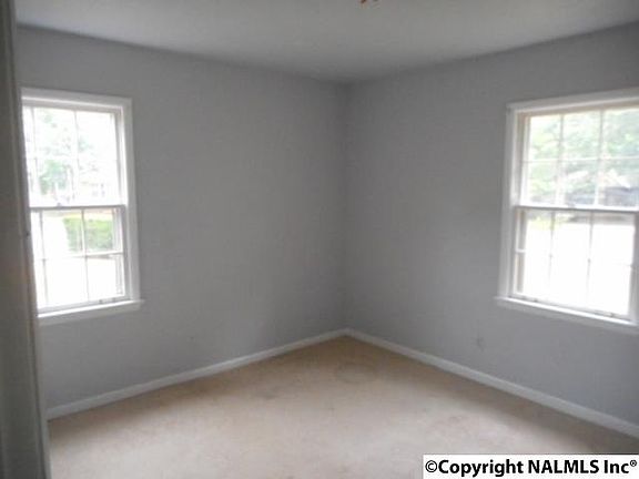 5th image of 4430 Millvale Dr SW