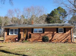 319 Lake Montonia Rd, Kings Mountain, NC 28086