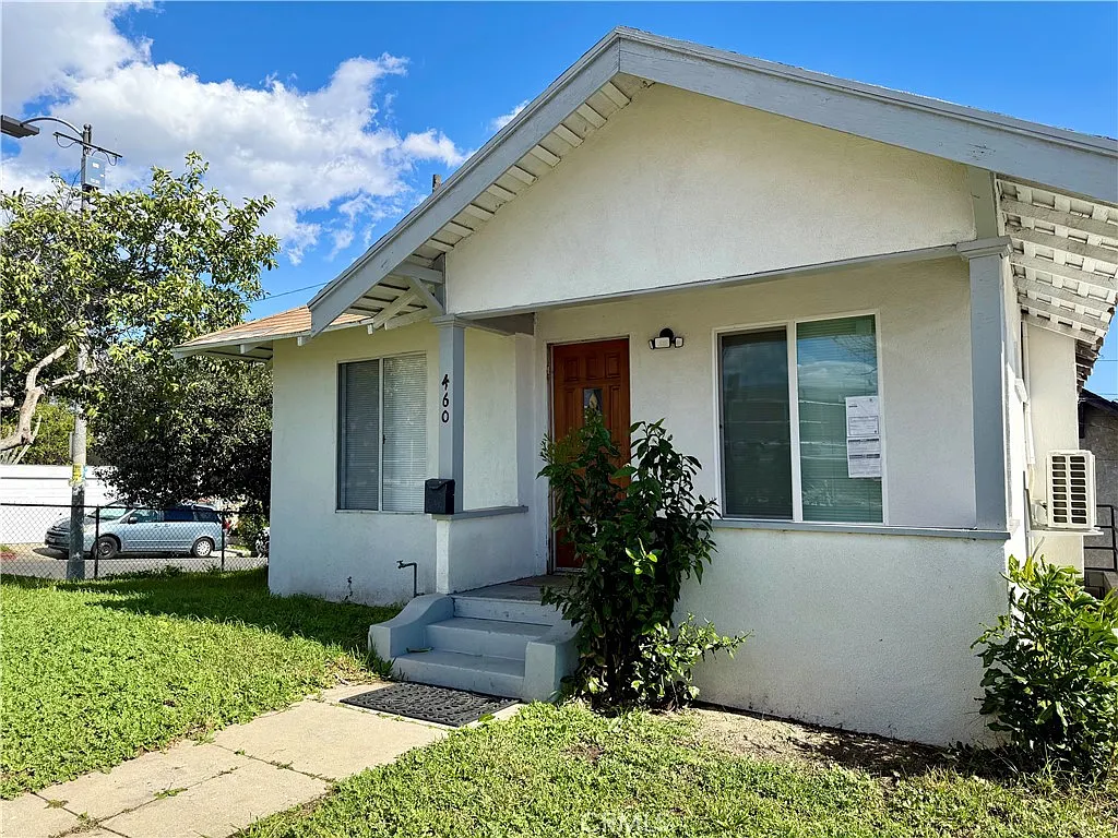 2 bed, 1600 sqft, $3,000 — Photo 2
