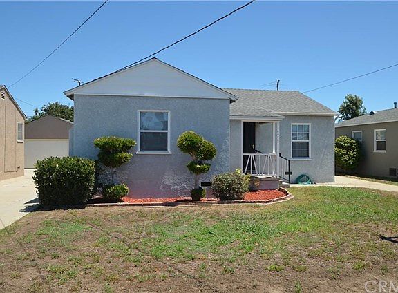 2nd image of 16428 Gramercy Pl