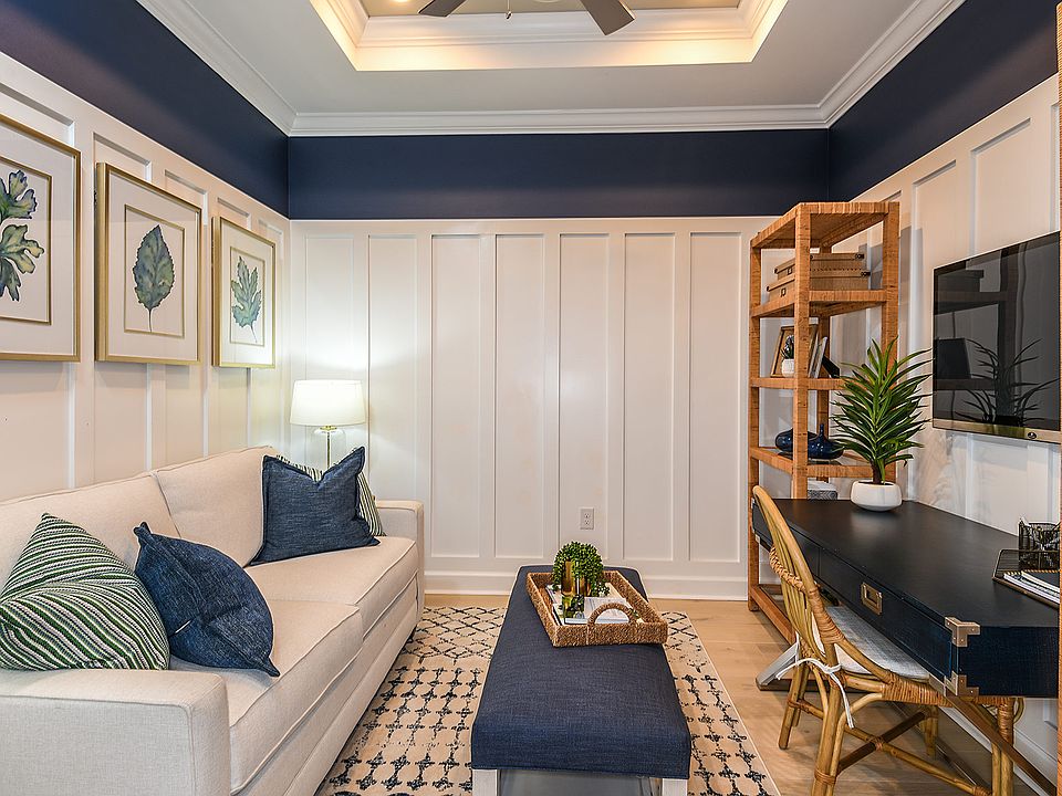 1st image of 15537 Vittorio St