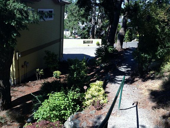 Trail to front of home