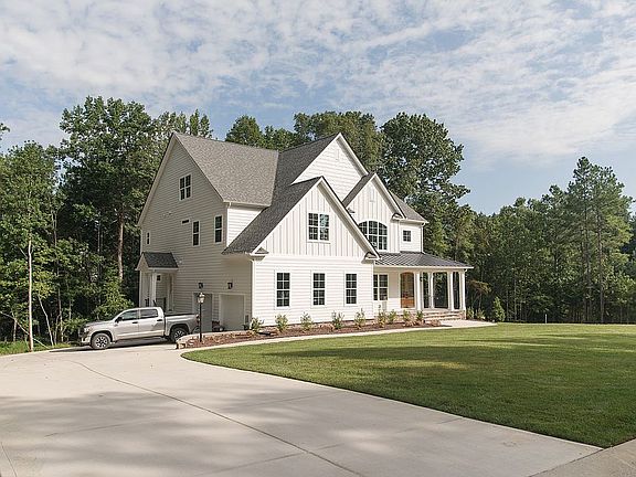 2nd image of 7412 Arabella Dr