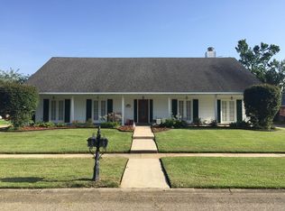 15762 Hogenville Ave, Baton Rouge, LA 70817