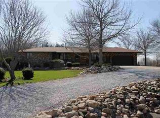 7137 Soppe Farm Rd, Waterloo, IA 50701