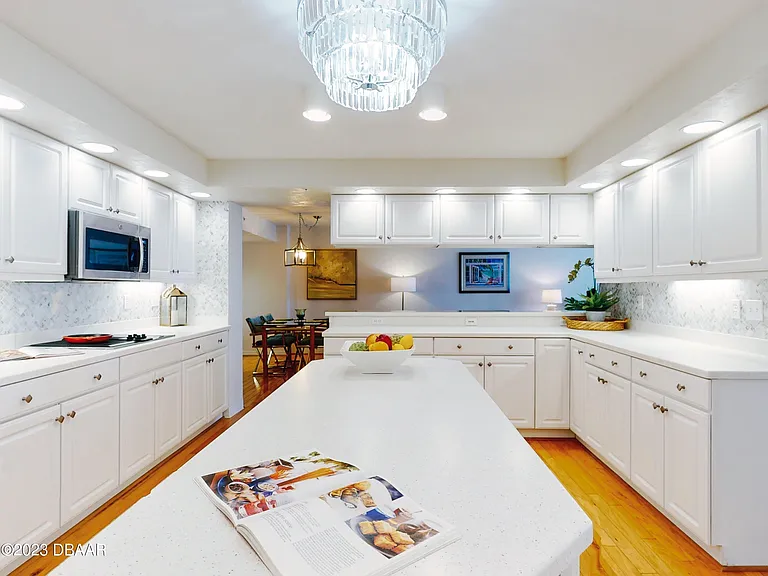 1 John Anderson Dr #Penthouse 7 — Photo 49