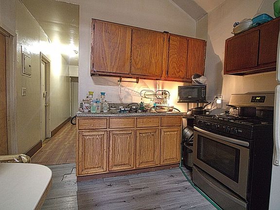 5th image of 941 Fteley Ave