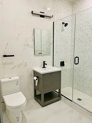 Rented by Starts New York Realty LLC | media 21