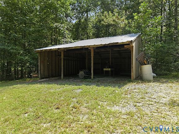 3rd image of 5080 Crown Hill Rd