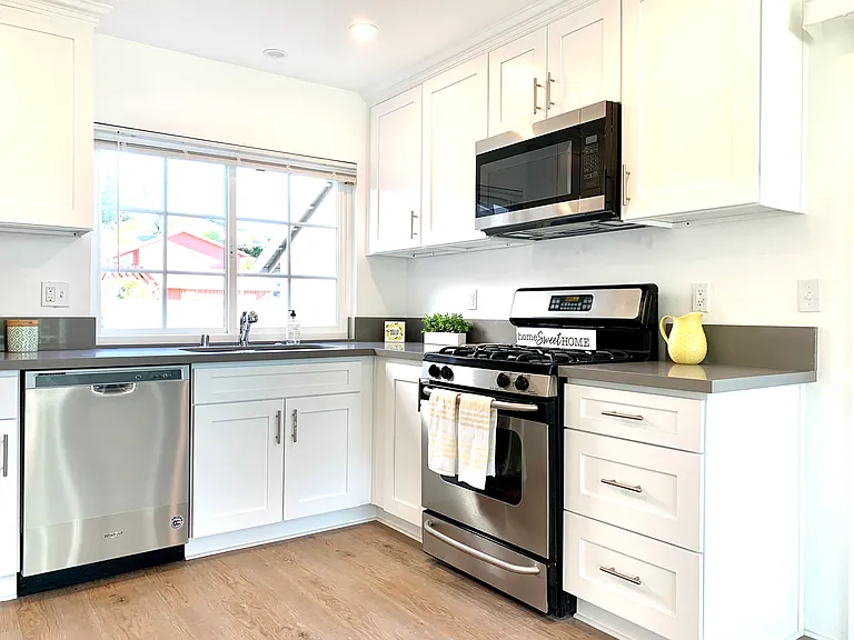 30725 Mainmast Dr — Photo 5