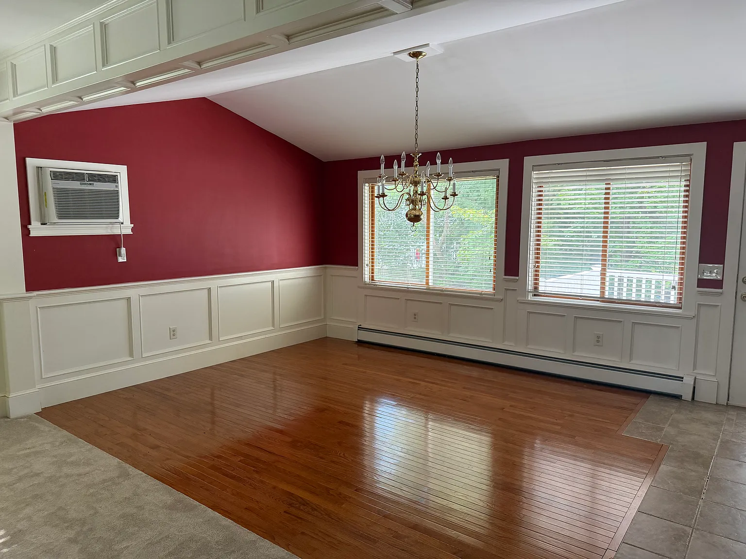 2 bed, 1300 sqft, $2,900 — Photo 4