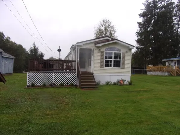 120 Locust St, Marienville, PA 16239