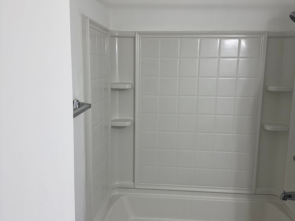 1st image of 2664 Arbor Ct #2464