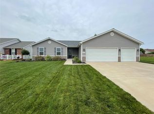 405 Nicole Dr, Caseyville, IL 62232