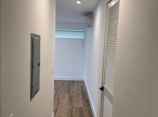 10919 Hesby St #5, North Hollywood, CA 91601