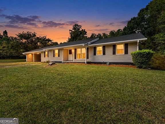 3rd image of 5626 Cool Springs Rd