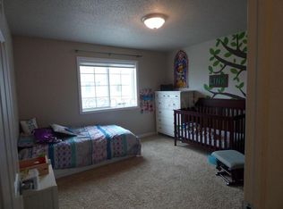 5512 Bishops Blvd S UNIT B, Fargo, ND 58104