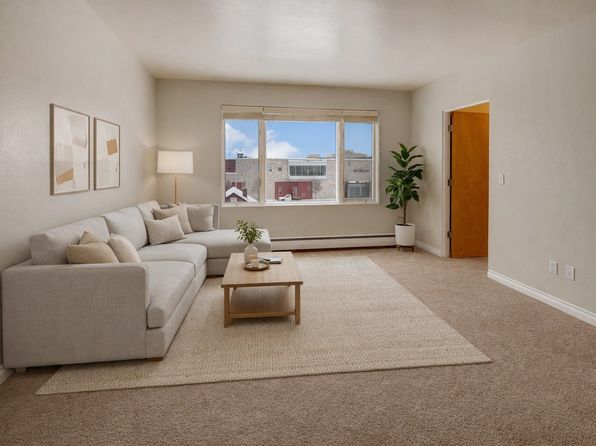 124 E 3rd Ave #304