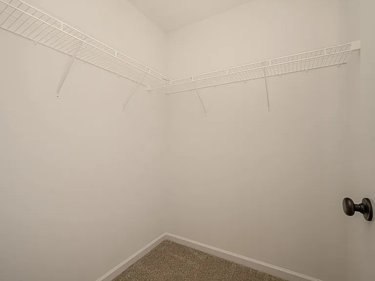 223 Randlin Dr — Photo 38