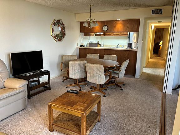 4th image of 110 Padre Blvd #203