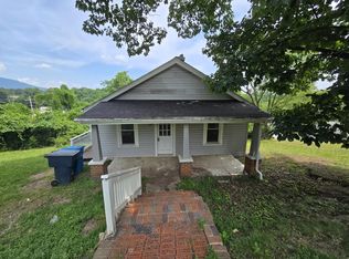 5023 Logan St NW, Roanoke, VA 24017