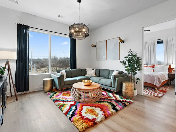 1090 Haysboro Ave #304, Nashville, TN 37216