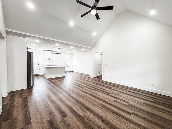 4th image of 980 Cavender Rd SE