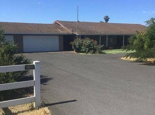 5764 W Kingdon Rd, Lodi, CA 95242