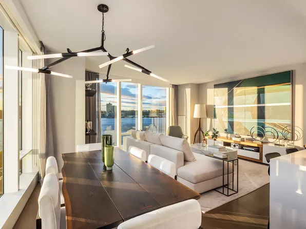 675 West 59th Street 2303 image 2 of 17