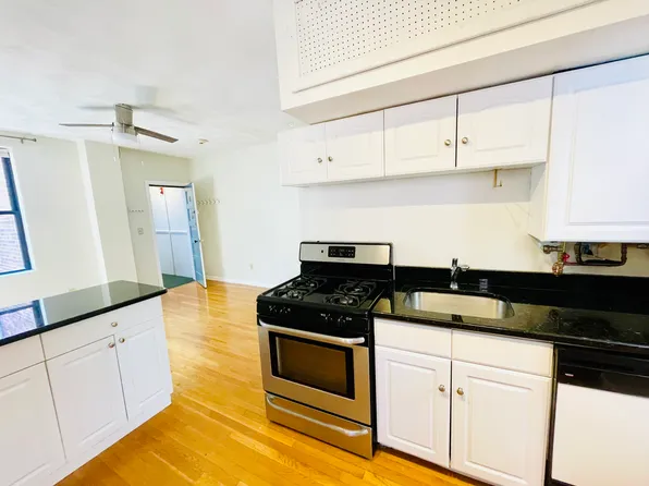 40 Clark St, Boston, MA